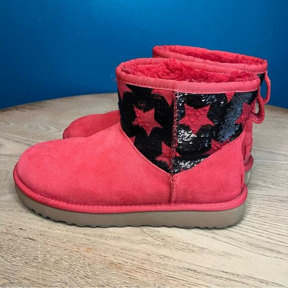 UGG Classic Mini Boot Sequin Stars Sparkle Red Patriotic USA Women’s Size 9 - Picture 4 of 11